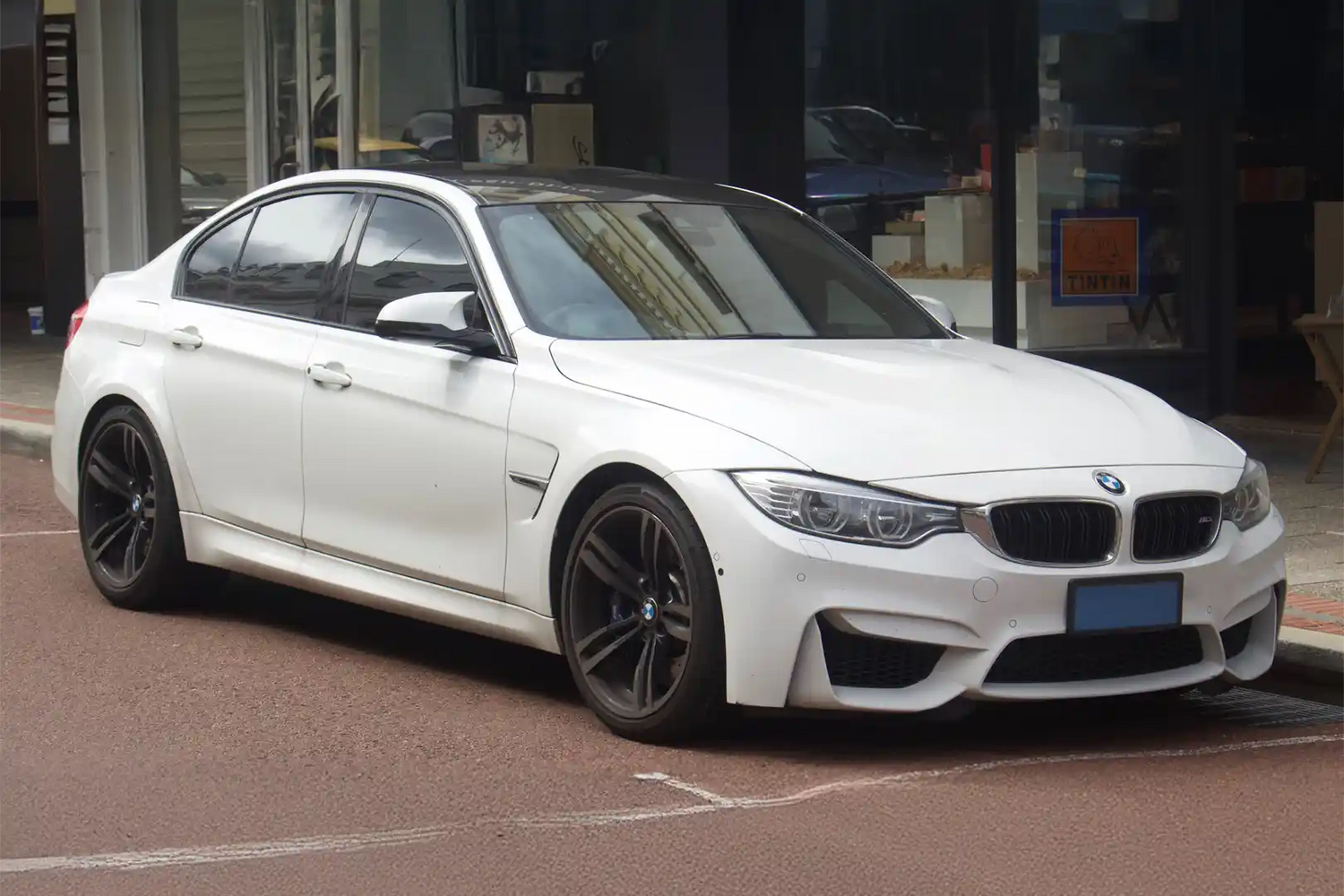 BMW F80 M3 sedan in Alpine White